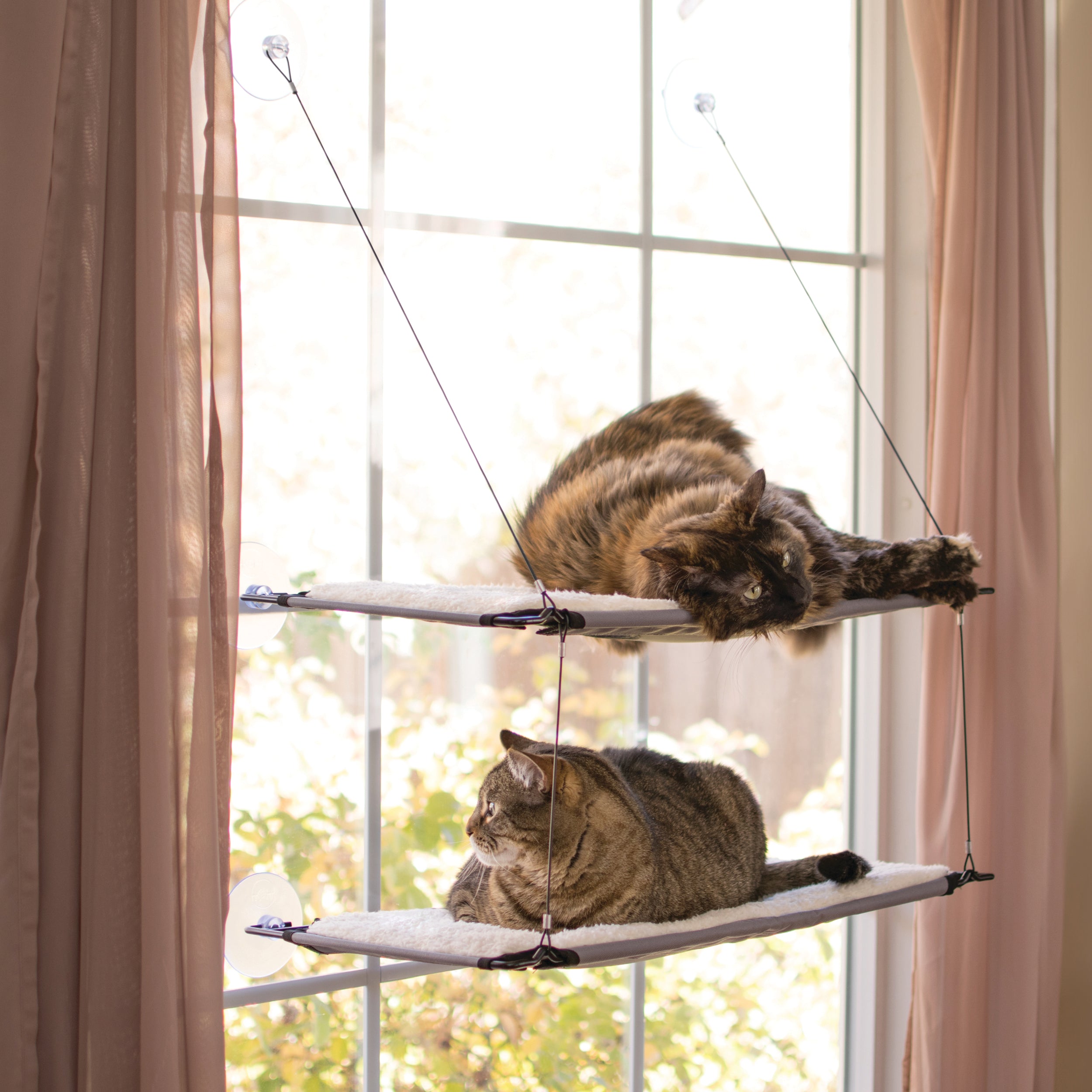 K&H Window Lounger Kitty Sill